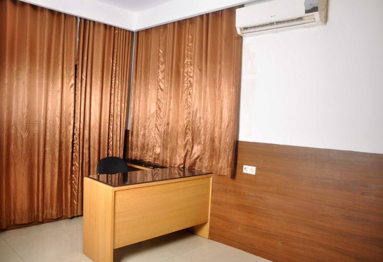 Ams Penthouse Hotel Jakarta Exterior foto
